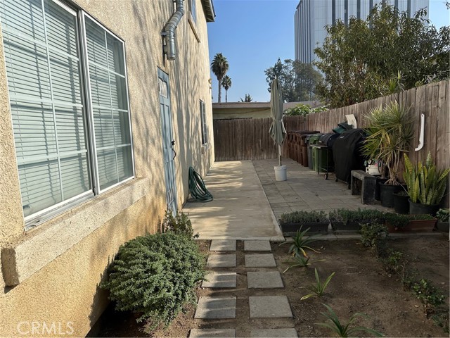 Detail Gallery Image 17 of 19 For 322 W Palm St, Compton,  CA 90220 - – Beds | – Baths