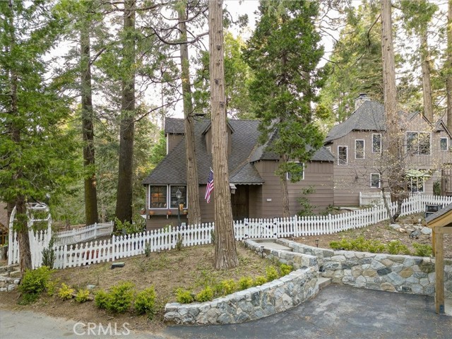 Detail Gallery Image 58 of 62 For 275 D Ln, Lake Arrowhead,  CA 92352 - 6 Beds | 6/1 Baths