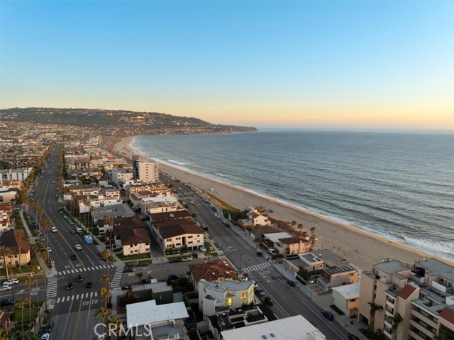 734 Esplanade, Redondo Beach, California 90277, 2 Bedrooms Bedrooms, ,1 BathroomBathrooms,Residential,For Sale,Esplanade,SB24234091