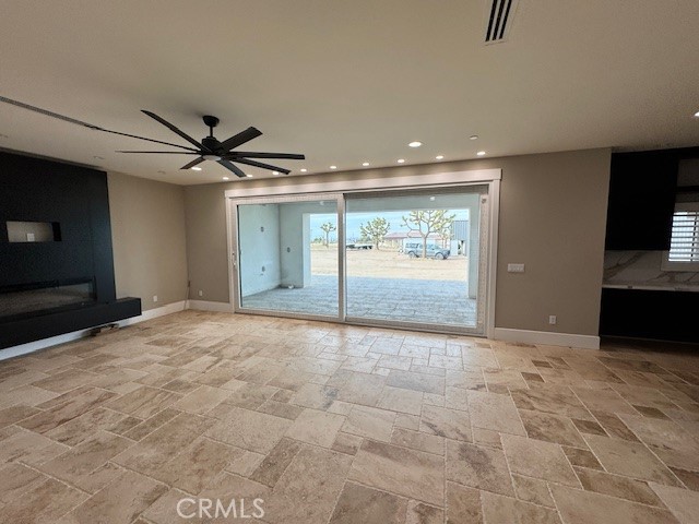 9526 Appleton Street, Victorville CA: https://media.crmls.org/medias/ac6246c9-e0c6-4f15-b740-434f085676ad.jpg