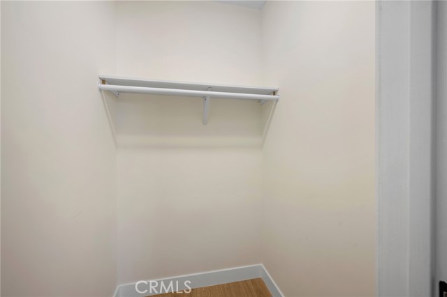 Detail Gallery Image 11 of 15 For 1007 W Angeleno Ave #102,  Burbank,  CA 91506 - 1 Beds | 1 Baths