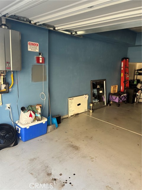 Detail Gallery Image 29 of 31 For 4479 Corse Walk, Sacramento,  CA 95834 - 4 Beds | 3/1 Baths