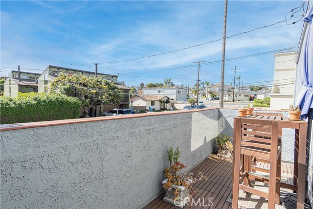 1709 Marshallfield Ln., Redondo Beach, California 90278, 3 Bedrooms Bedrooms, ,1 BathroomBathrooms,Residential,Sold,Marshallfield Ln.,SB22047110