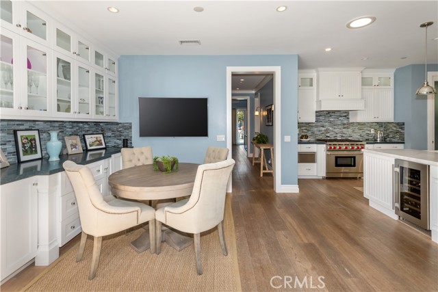 2905 Broad St, Newport Beach CA: https://media.crmls.org/medias/ac6651a4-ea0b-4219-b4c4-0308890517a2.jpg