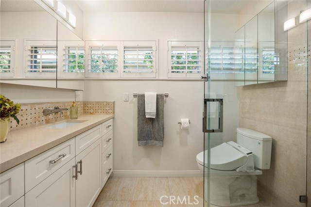 1016 N Highland Avenue, Fullerton CA: https://media.crmls.org/medias/ac66c6fa-a95c-4081-9d88-fcca7f76e331.jpg