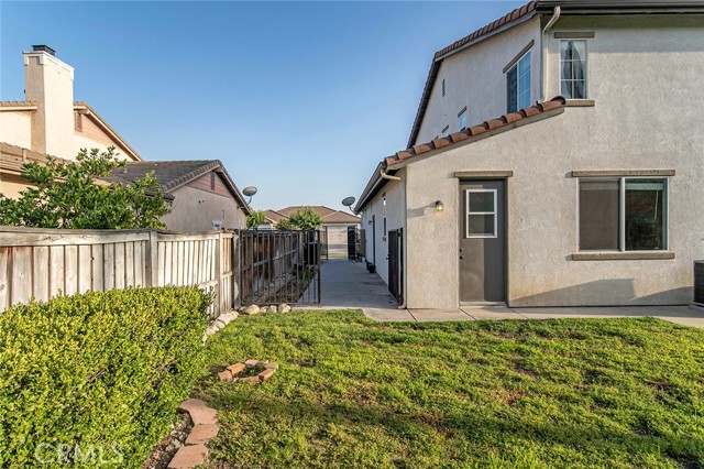 12406 Challendon Drive, Rancho Cucamonga CA: https://media.crmls.org/medias/ac66f55f-e23f-44c8-9917-f96020fe4867.jpg