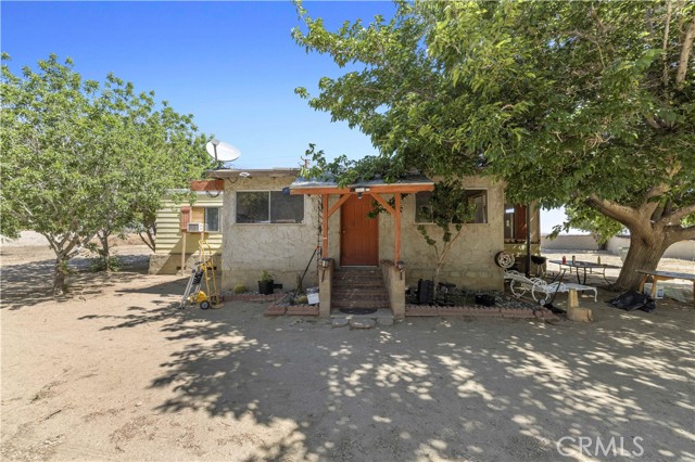 Detail Gallery Image 16 of 74 For 15374 Gaskell Road, Rosamond,  CA 93560 - 4 Beds | 4 Baths