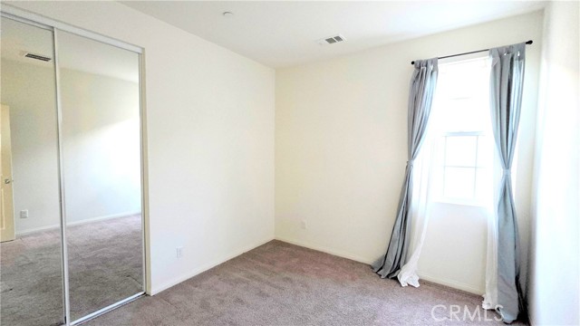 Detail Gallery Image 17 of 30 For 5930 Ginger Dr, Corona,  CA 92880 - 3 Beds | 2/1 Baths