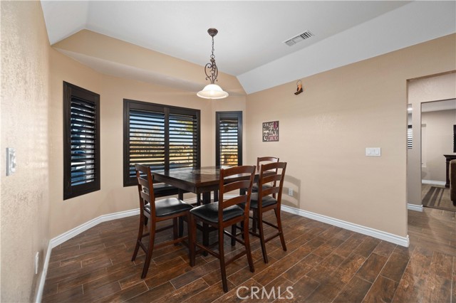 9332 Evelyn Avenue, California City CA: https://media.crmls.org/medias/ac68211b-4535-4b30-9bb6-a2c5a274d995.jpg