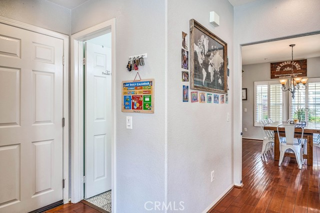 Detail Gallery Image 19 of 68 For 4939 Plumtree Ct, Riverside,  CA 92504 - 3 Beds | 2/1 Baths