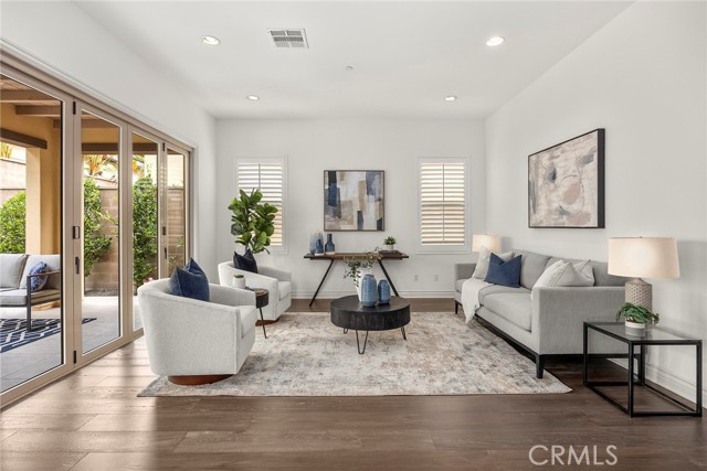 Detail Gallery Image 11 of 45 For 75 Dublin, Irvine,  CA 92620 - 4 Beds | 4/1 Baths