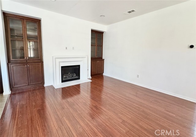 65 Sacred Path, Irvine CA: https://media.crmls.org/medias/ac69ffee-86c4-4a76-8c43-23e8cb8c0415.jpg