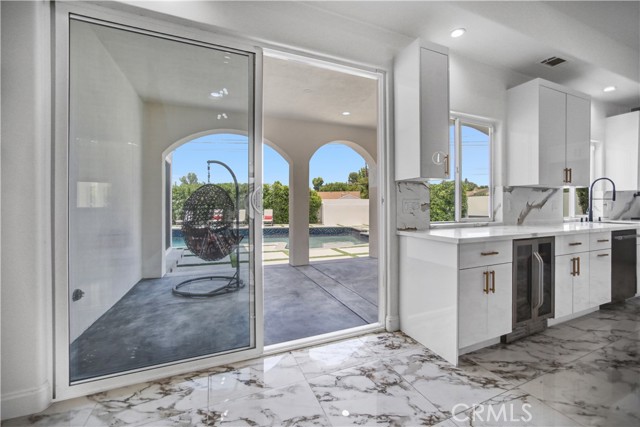 Image 27 of 33 For 9743 Monogram Avenue