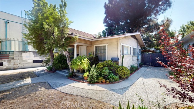 Image 6 of 65 For 241 Verdugo  