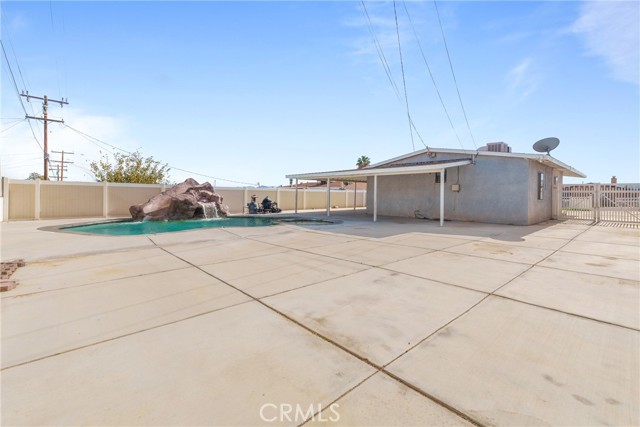 Detail Gallery Image 5 of 34 For 913 E Virginia, Barstow,  CA 92311 - 3 Beds | 2 Baths