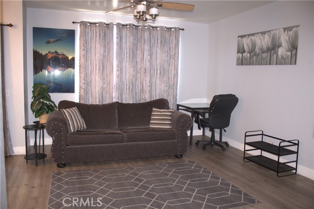 Detail Gallery Image 18 of 26 For 11150 Glenoaks Bld #305,  Pacoima,  CA 91331 - 2 Beds | 2 Baths