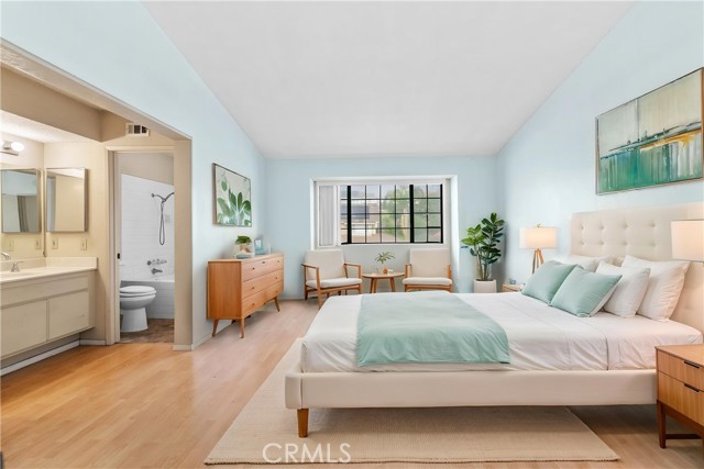 Detail Gallery Image 11 of 21 For 1126 Pebblewood, Diamond Bar,  CA 91765 - 4 Beds | 2/1 Baths