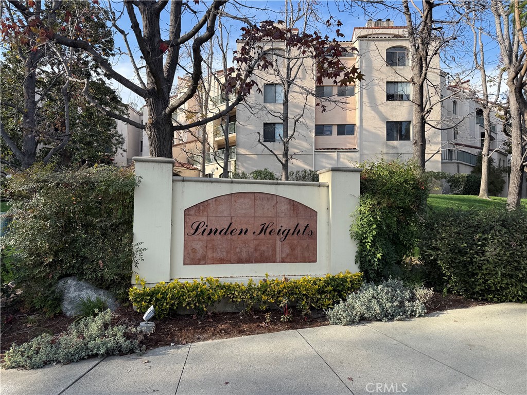 4200 Via Arbolada #120