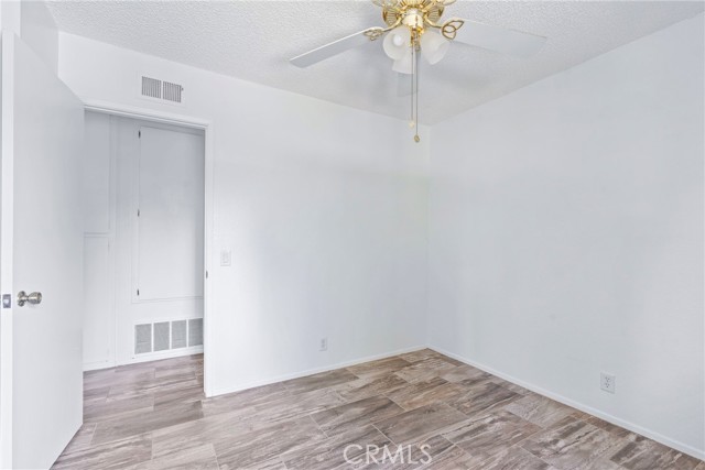 Detail Gallery Image 25 of 42 For 13624 La Jolla Cir #F,  La Mirada,  CA 90638 - 2 Beds | 2 Baths