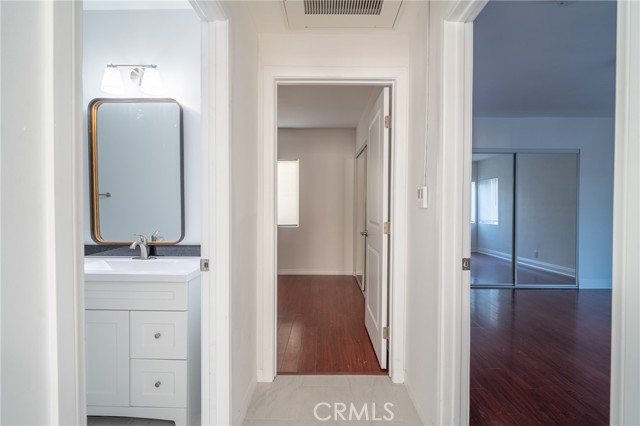 Detail Gallery Image 13 of 23 For 2370 Pine, Long Beach,  CA 90806 - 2 Beds | 1 Baths