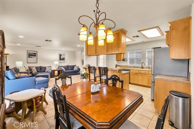 Detail Gallery Image 6 of 34 For 57158 Selecta, Yucca Valley,  CA 92284 - 4 Beds | 3 Baths