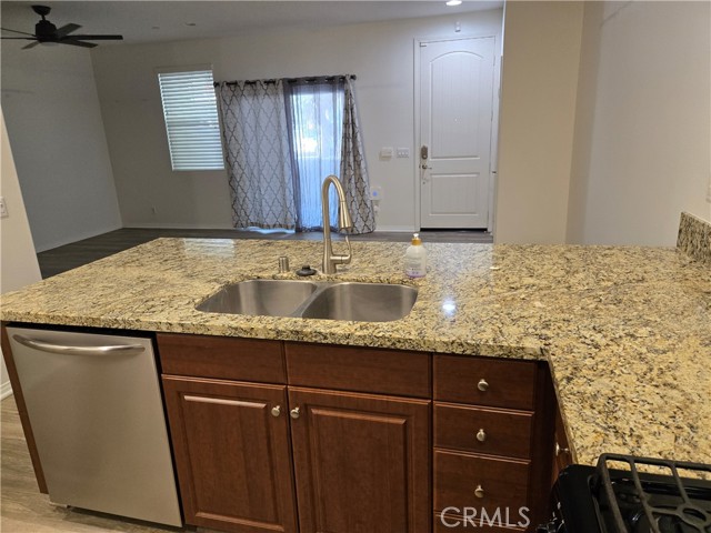 Detail Gallery Image 14 of 45 For 15825 Mcintosh Ave, Chino,  CA 91708 - 3 Beds | 2/1 Baths