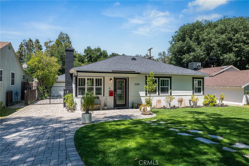 21219 Dumetz Road, Woodland Hills, CA 91364