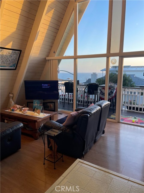 1504 Highland Avenue, Manhattan Beach, California 90266, 3 Bedrooms Bedrooms, ,3 BathroomsBathrooms,Residential,Sold,Highland,SB22068385