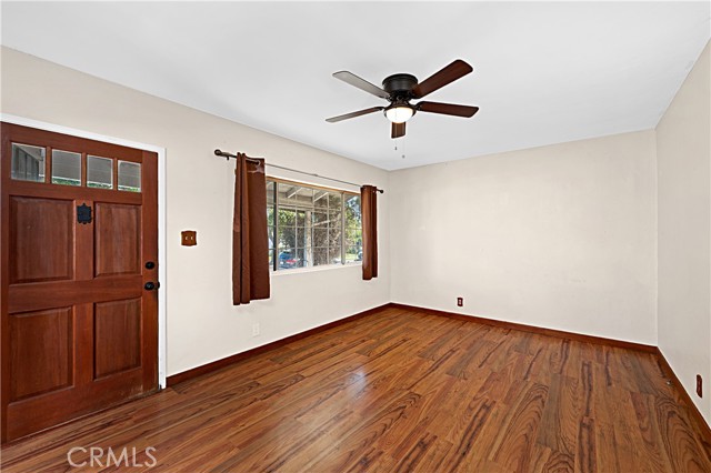 Detail Gallery Image 2 of 43 For 3967 Berryman Ave, Los Angeles,  CA 90066 - 2 Beds | 1 Baths