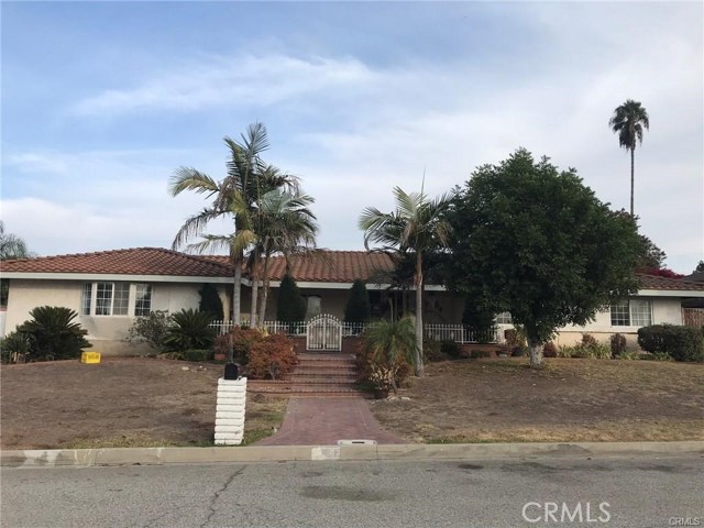 814 S Montezuma Way, West Covina, CA 91791