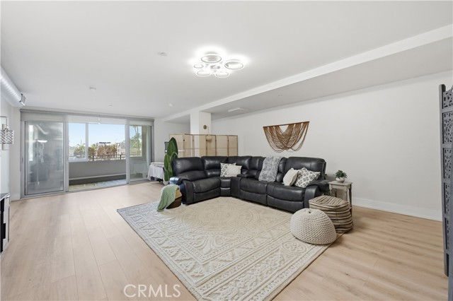 Detail Gallery Image 10 of 49 For 433 Pine #201,  Long Beach,  CA 90802 - 1 Beds | 1 Baths