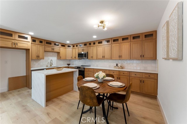 Detail Gallery Image 5 of 36 For 23521 Los Adornos, Aliso Viejo,  CA 92656 - 3 Beds | 2/1 Baths