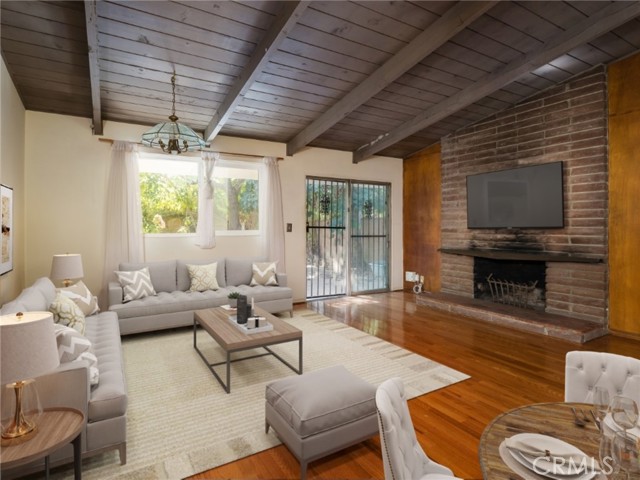 11816 Wagner Street photo 4