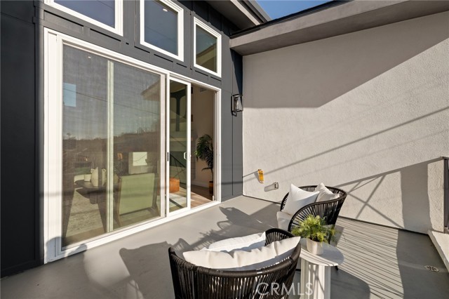 1802 Blossom Lane, Redondo Beach CA: https://media.crmls.org/medias/ac710c0b-827a-42dc-b1f7-65d0ba0f395a.jpg