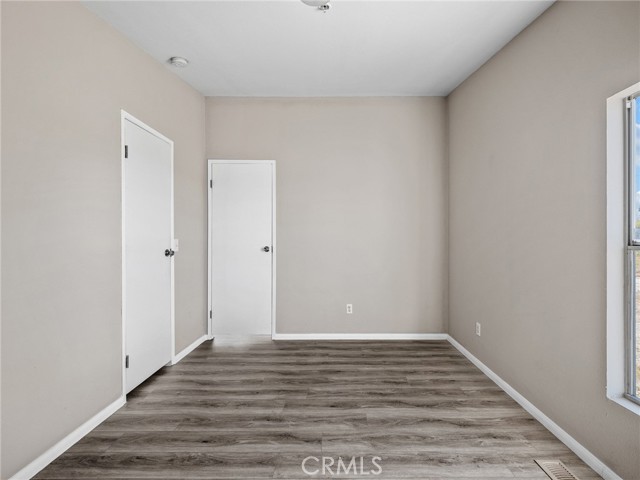 Detail Gallery Image 17 of 26 For 3168 Mcmillan, Phelan,  CA 92371 - 3 Beds | 2 Baths