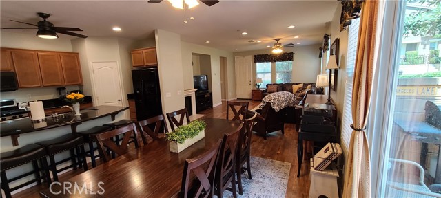 Detail Gallery Image 6 of 54 For 15723 Parkhouse Dr #59,  Fontana,  CA 92336 - 4 Beds | 2/1 Baths