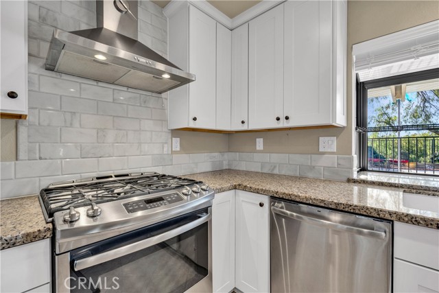 Detail Gallery Image 7 of 43 For 21390 via Del Parque, Yorba Linda,  CA 92887 - 4 Beds | 3 Baths