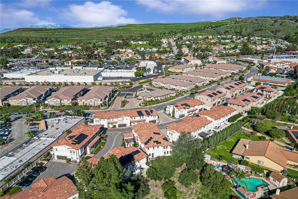 https://media.crmls.org/medias/ac7345af-d465-4757-9086-790a28755552.jpg?preset=X-Large