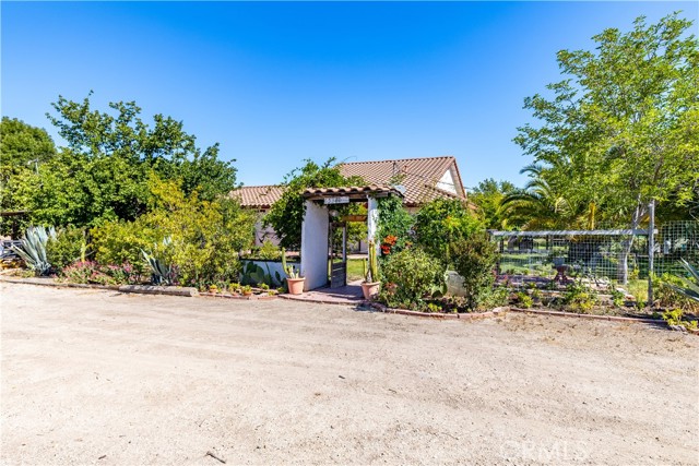 Detail Gallery Image 6 of 57 For 65380 San Lucas, Lockwood,  CA 93932 - 3 Beds | 2 Baths