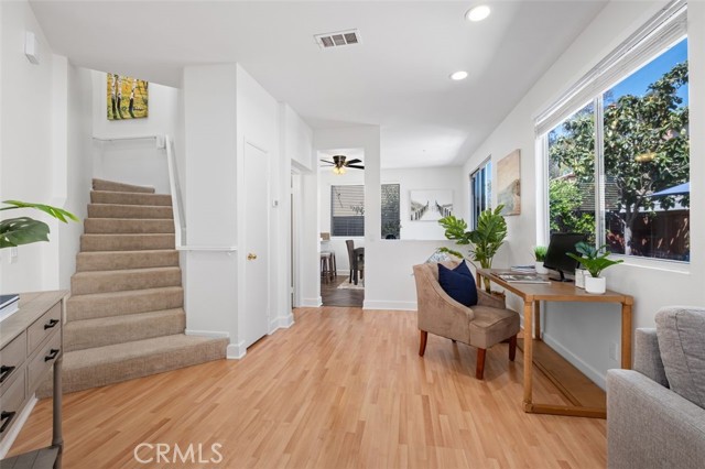 Detail Gallery Image 5 of 25 For 5 Calle De Los Grabados, Rancho Santa Margarita,  CA 92688 - 3 Beds | 2/1 Baths