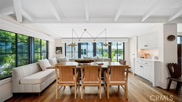 Detail Gallery Image 20 of 45 For 27 Emerald Bay, Laguna Beach,  CA 92651 - 4 Beds | 5/1 Baths