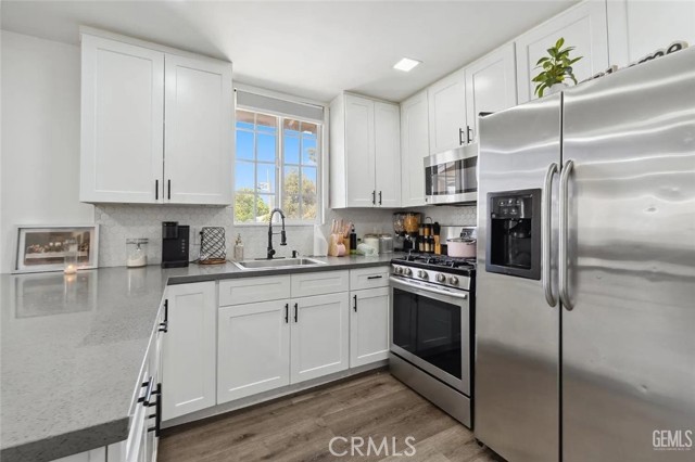 Detail Gallery Image 10 of 22 For 603 Hill St, Bakersfield,  CA 93306 - – Beds | – Baths