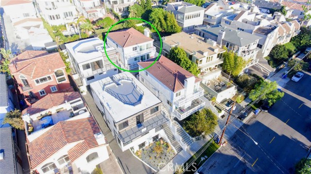 714 N Juanita Avenue, Redondo Beach CA: https://media.crmls.org/medias/ac768a1d-52b4-4672-9f14-f4cf16749bf4.jpg
