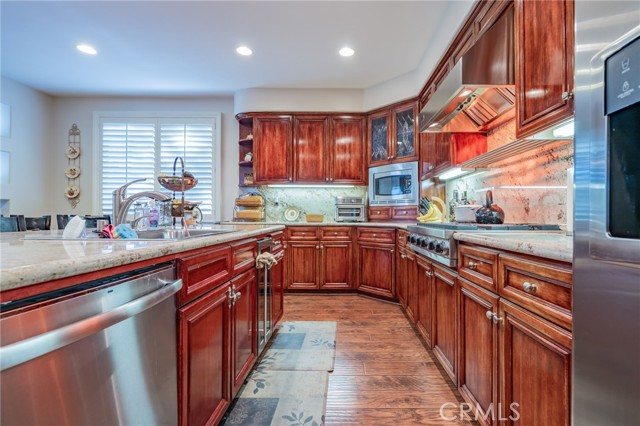 Detail Gallery Image 22 of 72 For 4578 Big Country Ct, Moorpark,  CA 93021 - 4 Beds | 4 Baths