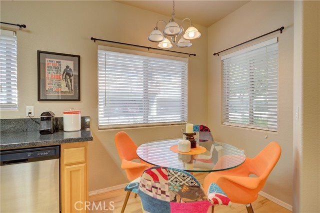 Detail Gallery Image 11 of 22 For 579 Camino Mercado #215,  Arroyo Grande,  CA 93420 - 2 Beds | 2 Baths