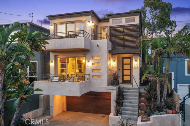 106 Hill Street, Hermosa Beach, California 90254, 5 Bedrooms Bedrooms, ,3 BathroomsBathrooms,Residential,Sold,Hill,SB23141394