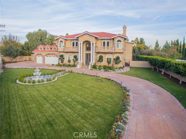 10062 Valley Circle Boulevard, Chatsworth CA: https://media.crmls.org/medias/ac7a12b2-e508-4ea7-8954-fe9c5487bd45.jpg