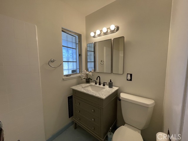 Detail Gallery Image 17 of 31 For 16506 Halsted St, Northridge,  CA 91343 - 4 Beds | 2 Baths