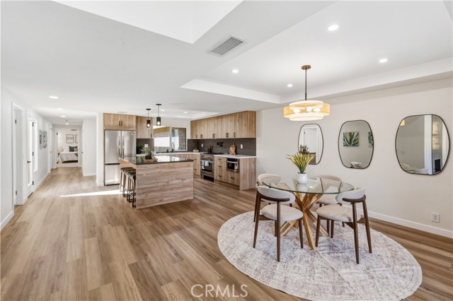 16 Presidio, Palm Desert, CA 92260