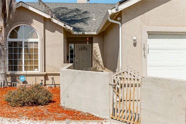 Detail Gallery Image 4 of 31 For 1017 East Ave, Gustine,  CA 95322 - 3 Beds | 2 Baths